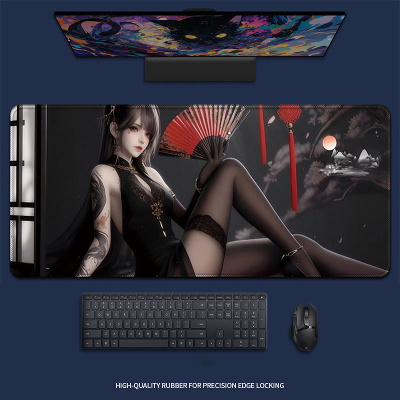 Desk Setup Red - لوحة ماوس كبيرة بتصميم فتاة أنمي