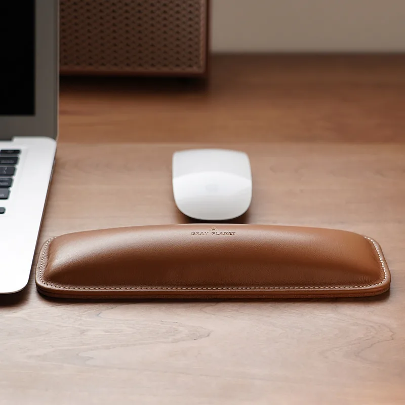 Ergonomic Desk Setup Keyboard - مسند معصم من الجلد الطبيعي، وسادة