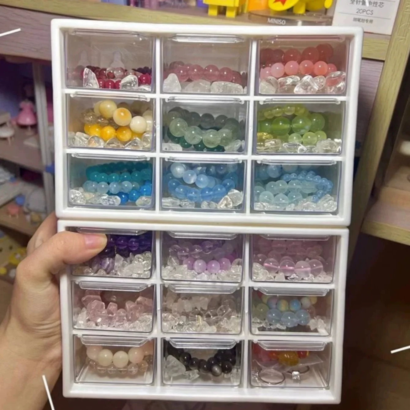 صندوق تخزين مواد الخرزة. صندوق - مراجعة Desk Drawer Unit وسعره